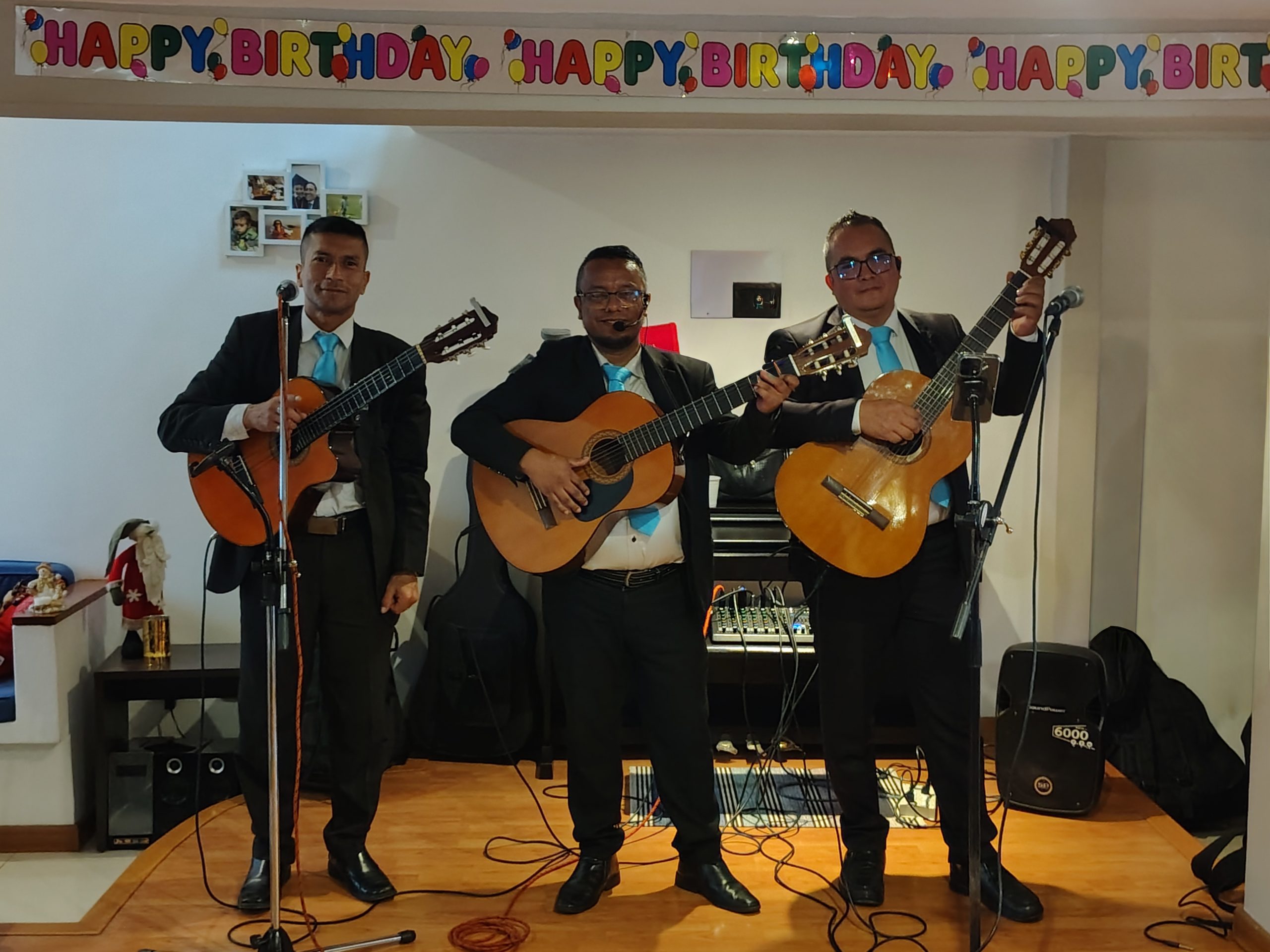 Serenata de trio Para Cumpleaños - Trios Musicales